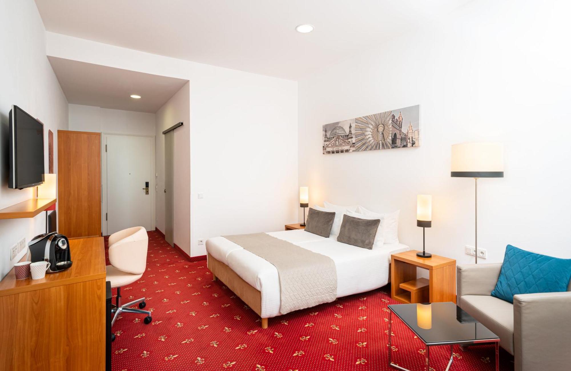 Leonardo Ku'damm Hotel 4*